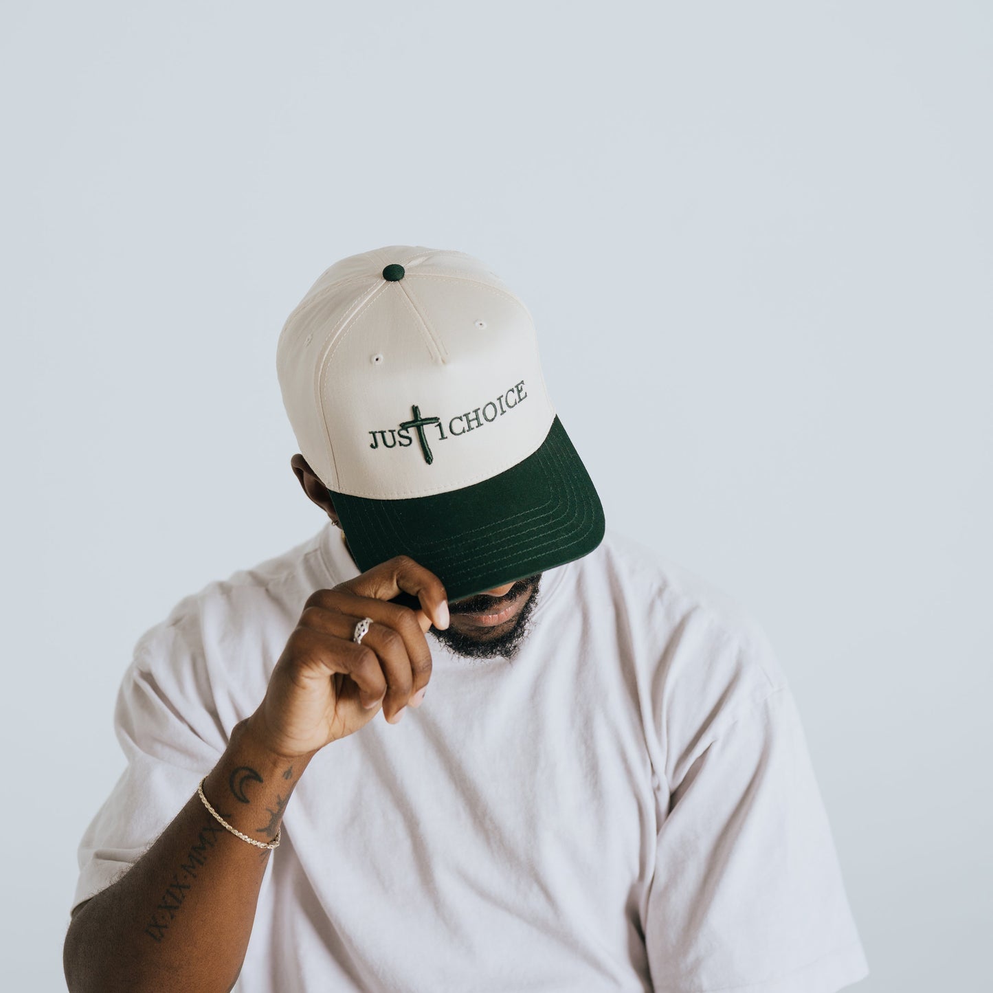 Green/Cream